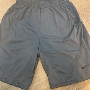 Grey Nike Men's Dri Fit Shorts - Medium